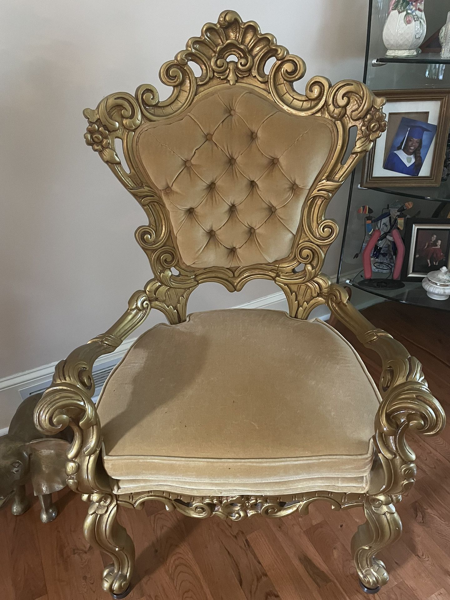 Vintage Antique Chair Set