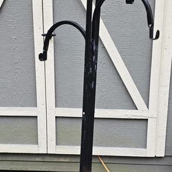 4 Hook Plant Hanger Bird Feeder