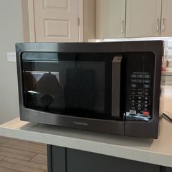 Toshiba Microwave