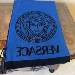 DRAMATIC PRICE DROP: Vintage, NEW WITH TAGS, VERSACE Wool Scarf