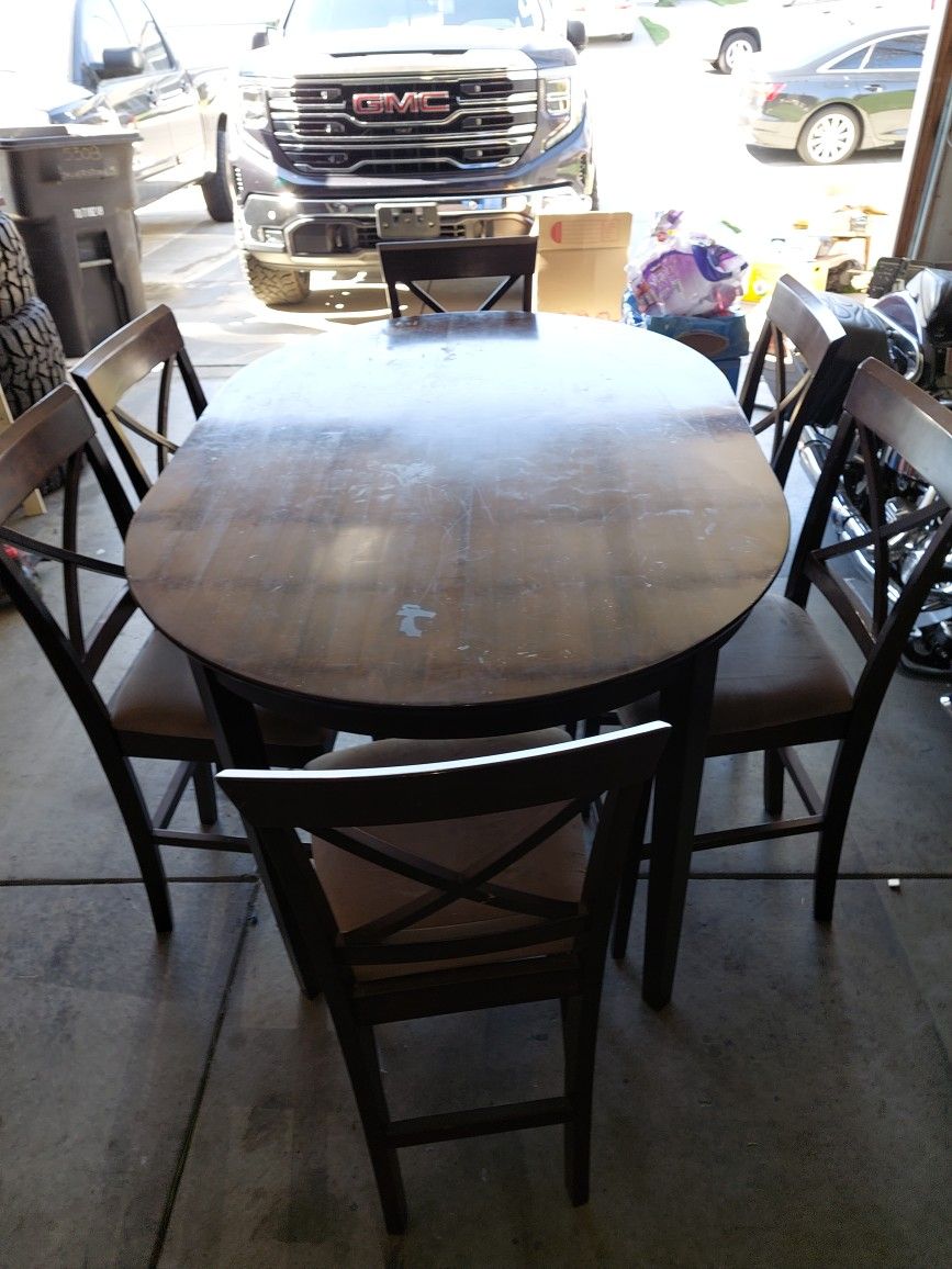 Kitchen Table $125