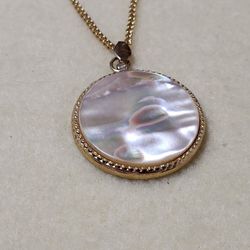 Mother of Pearl Inlay Pendant Necklace