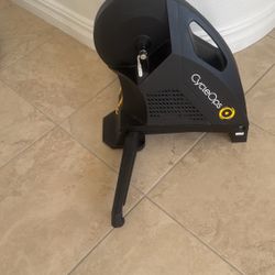 CycleOps Hammer Direct Drive  Bike Trainer