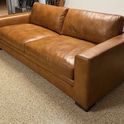 Beautiful leather sofa set! 3 pieces