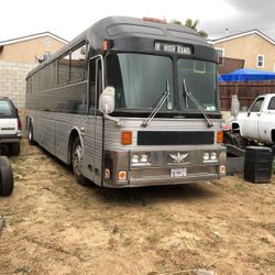 Eagle Bus