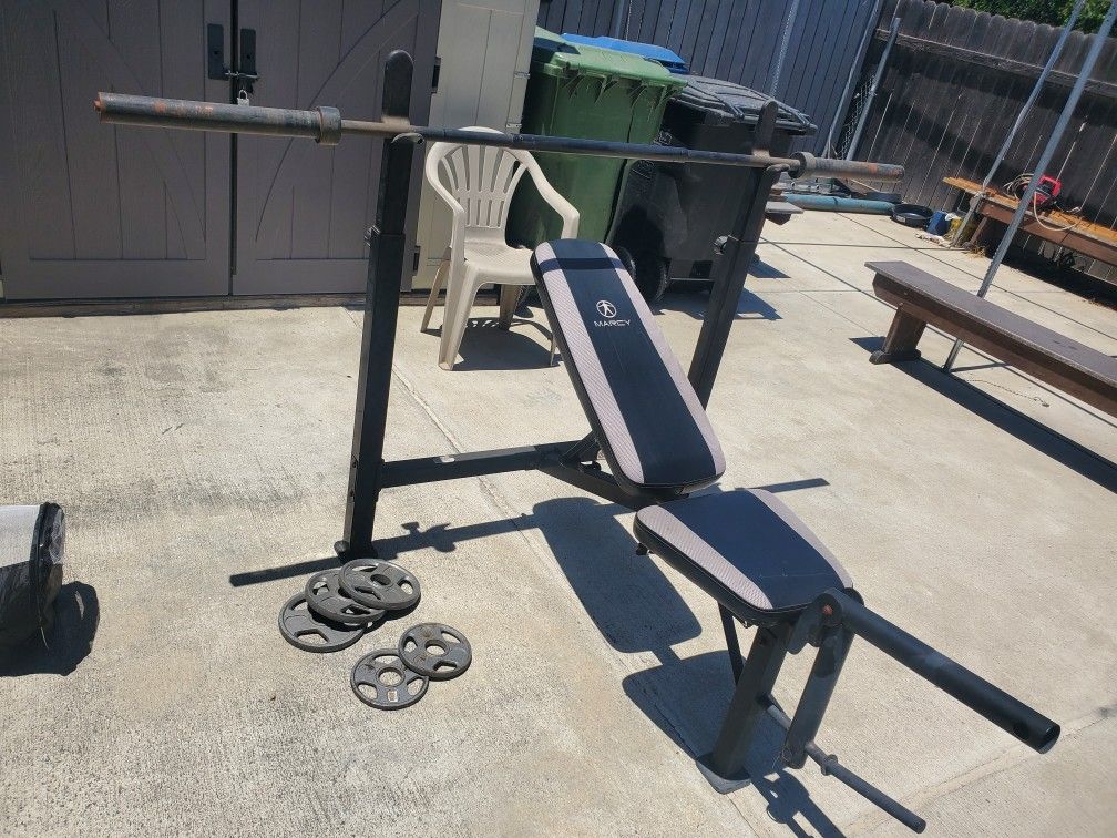 Bench Press With Bar And Weights