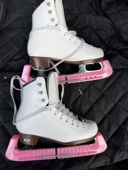 Riedell Girl’s Figure Skates Model 33