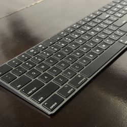 Apple Magic Keyboard - Space Gray