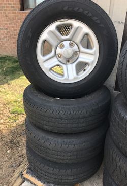 16” Jeep rims 5 lugs