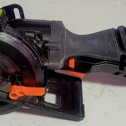 TACKLIFE TCS115A Mini Sierra Circular con Mango de Metal