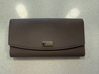 Kate Spade Wallet No Issues Used Onced
