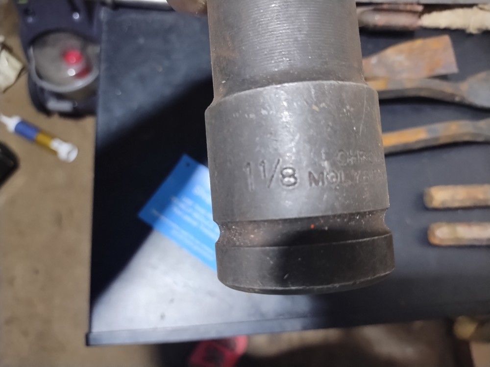 LG Socket