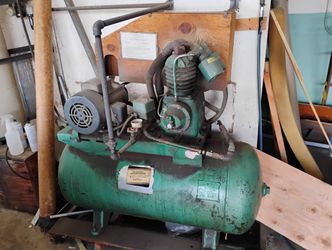Air Compressor 