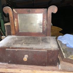 Vintage Vanity 1920s