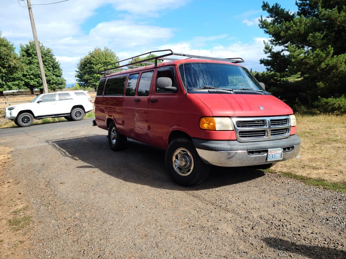 98 Dodge B3500xl
