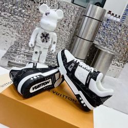 LV Sneakers 