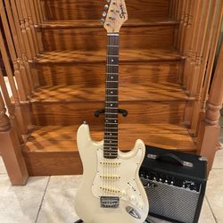 Squier Vintage Stratocaster (Mint) W/ Fender Amp