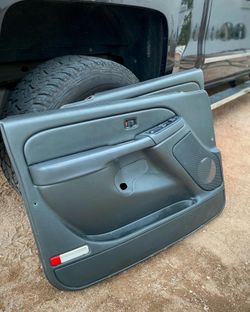 03-07 Silverado/Sierra Charcoal Grey Door Panels