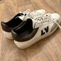 Men 9 US Louis Vuitton Sneakers Luxembourg Line Monogram White Black