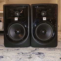 JBL Speakers  305p MkII 5” Studio Monitors