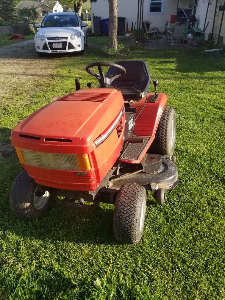 MTD 18/46 Garden Tractor