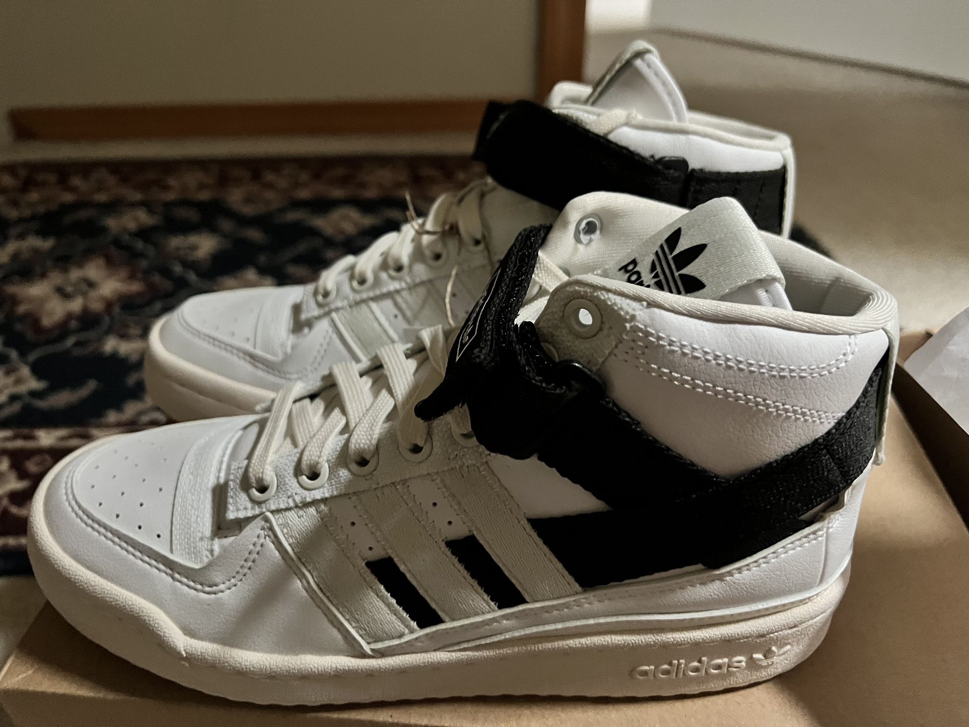 Adidas Mid Forum