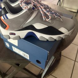 New k-Swiss shoes size 9