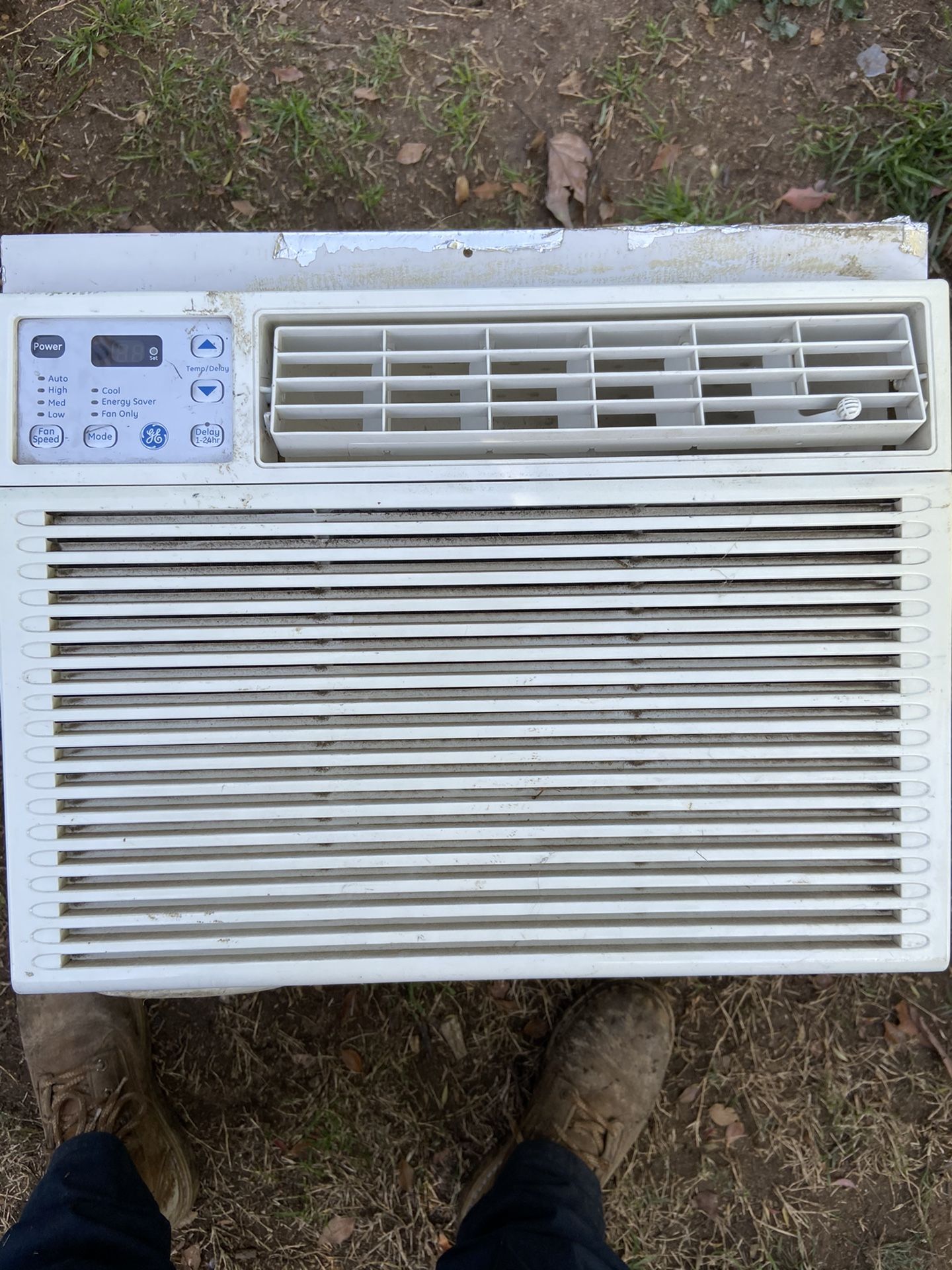 GE 10,000 BTU AC window unit