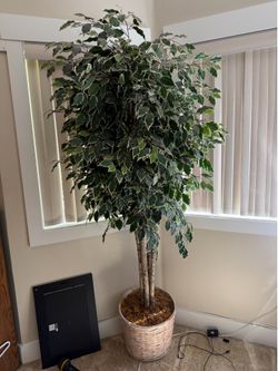 Artificial tree