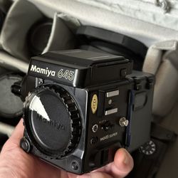 Mamiya 645 Super Medium Format Film Camera 4 Lens Kit