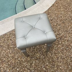 Elegant Silver Vanity Stool with Crystal Accents
