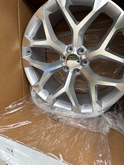 24s snowflakes 6 lug rims new GMC Cadillac Chevy Nissan suv trucks