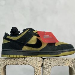 Supreme x N.ike Dunk SB Dunk Low