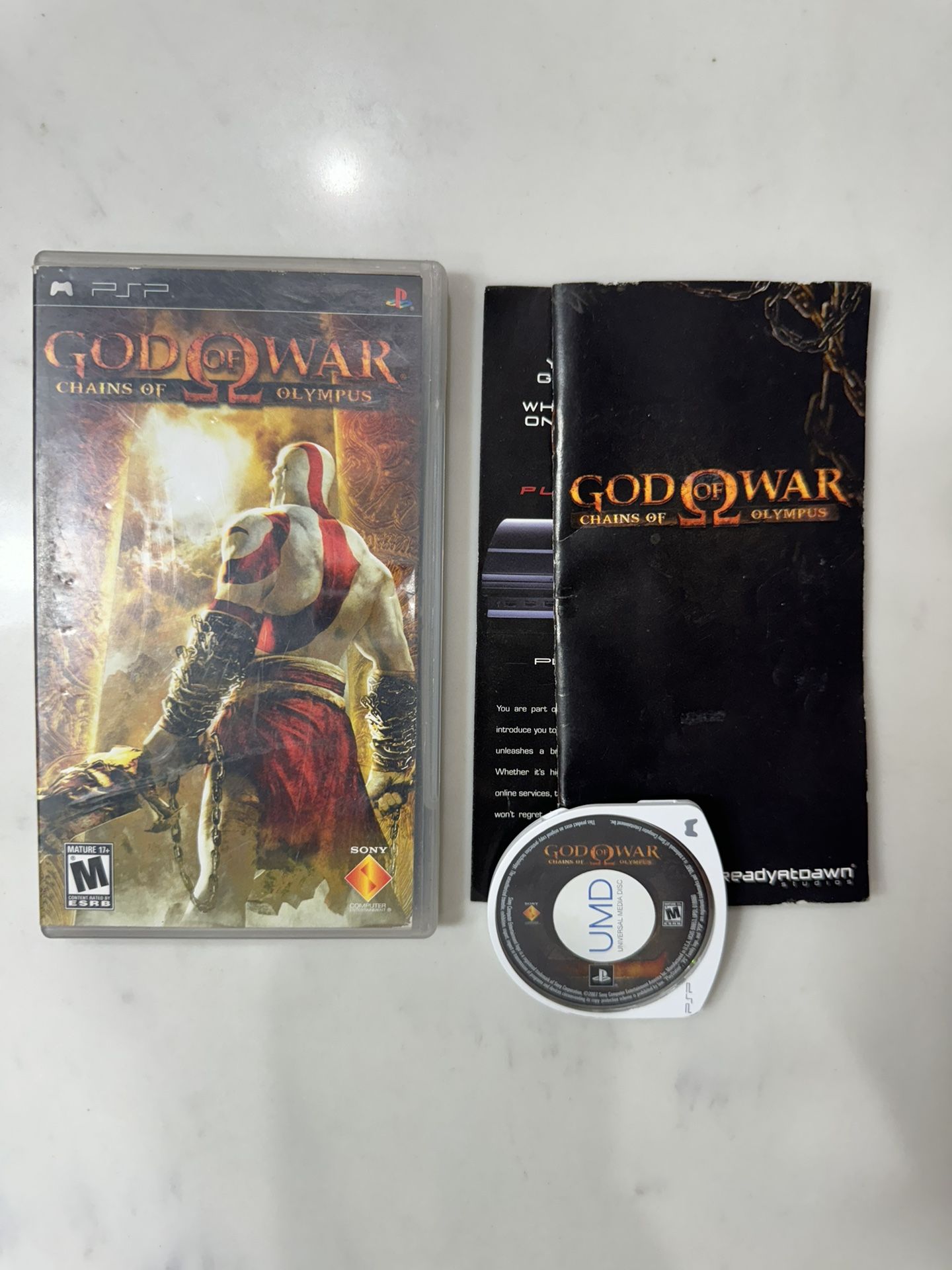 God of War Chains of Olympus Sony PSP Video GAME