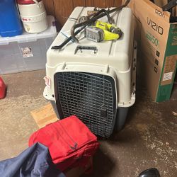 Dog crate