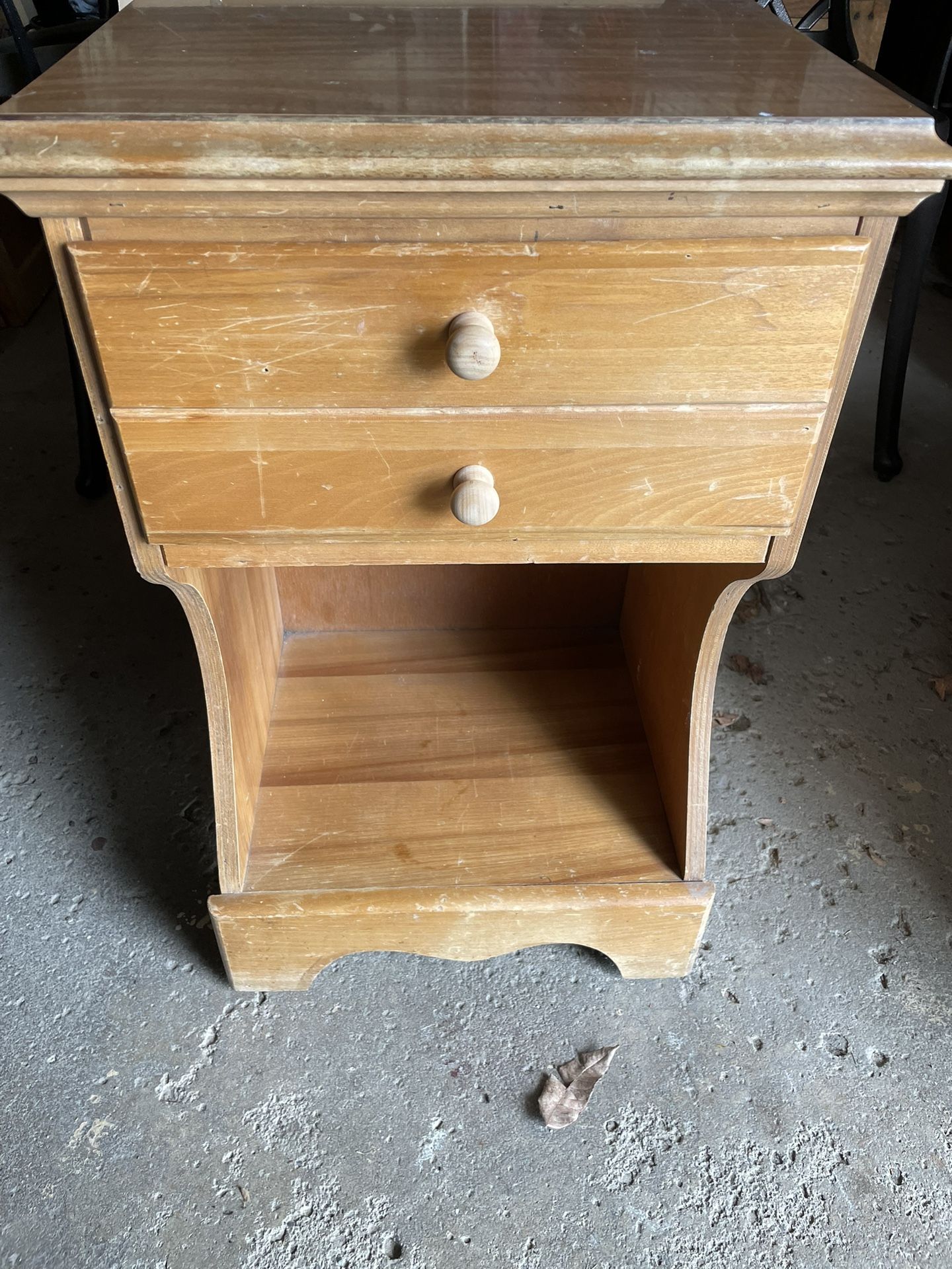 Bedroom Night Stand for Sale in North Tonawanda, NY OfferUp