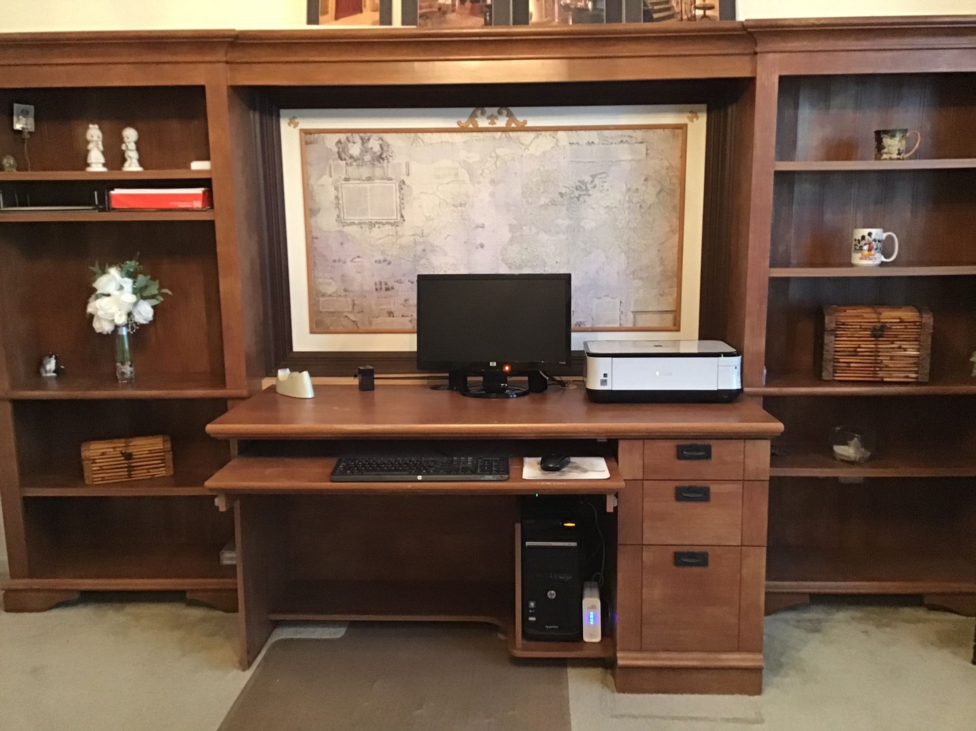 Desk With Bookcases