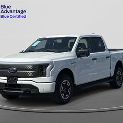 2023 Ford F-150 Lightning XLT 