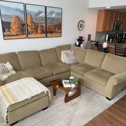 Large sectional Couch