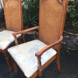 4 matching wood caned chairs. Very good condition