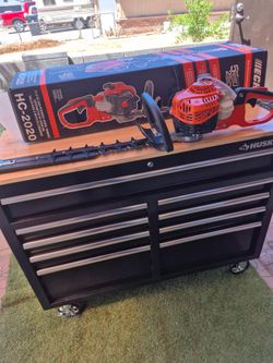 ECHO HEDGE TRIMMER 21.2CC GAS POWER