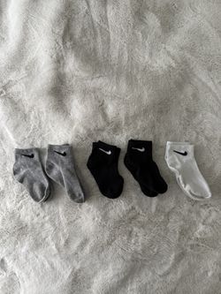 Kids Nike socks set