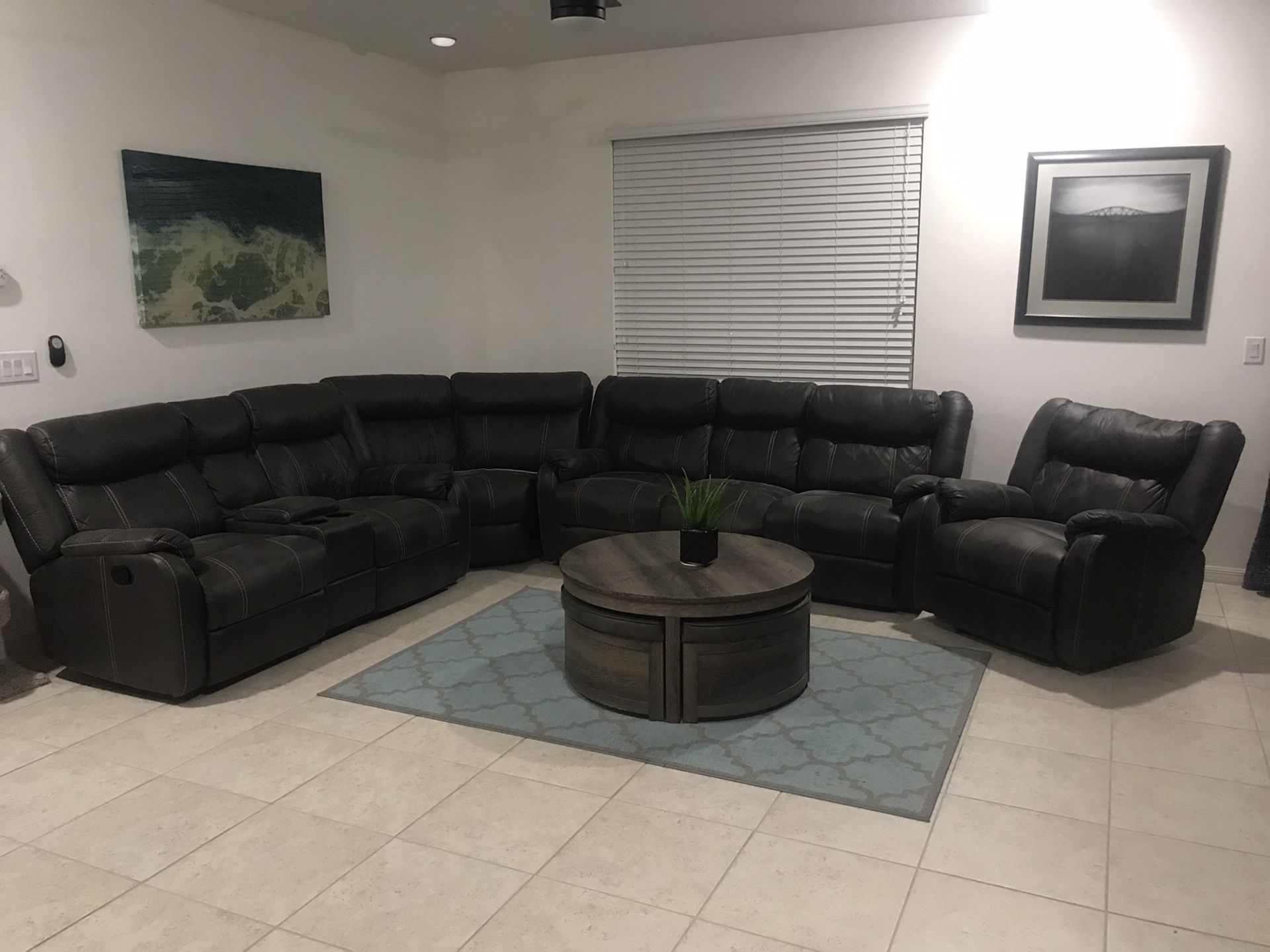 Kane’s furniture reclining sofa set with recliner for Sale in Orlando
