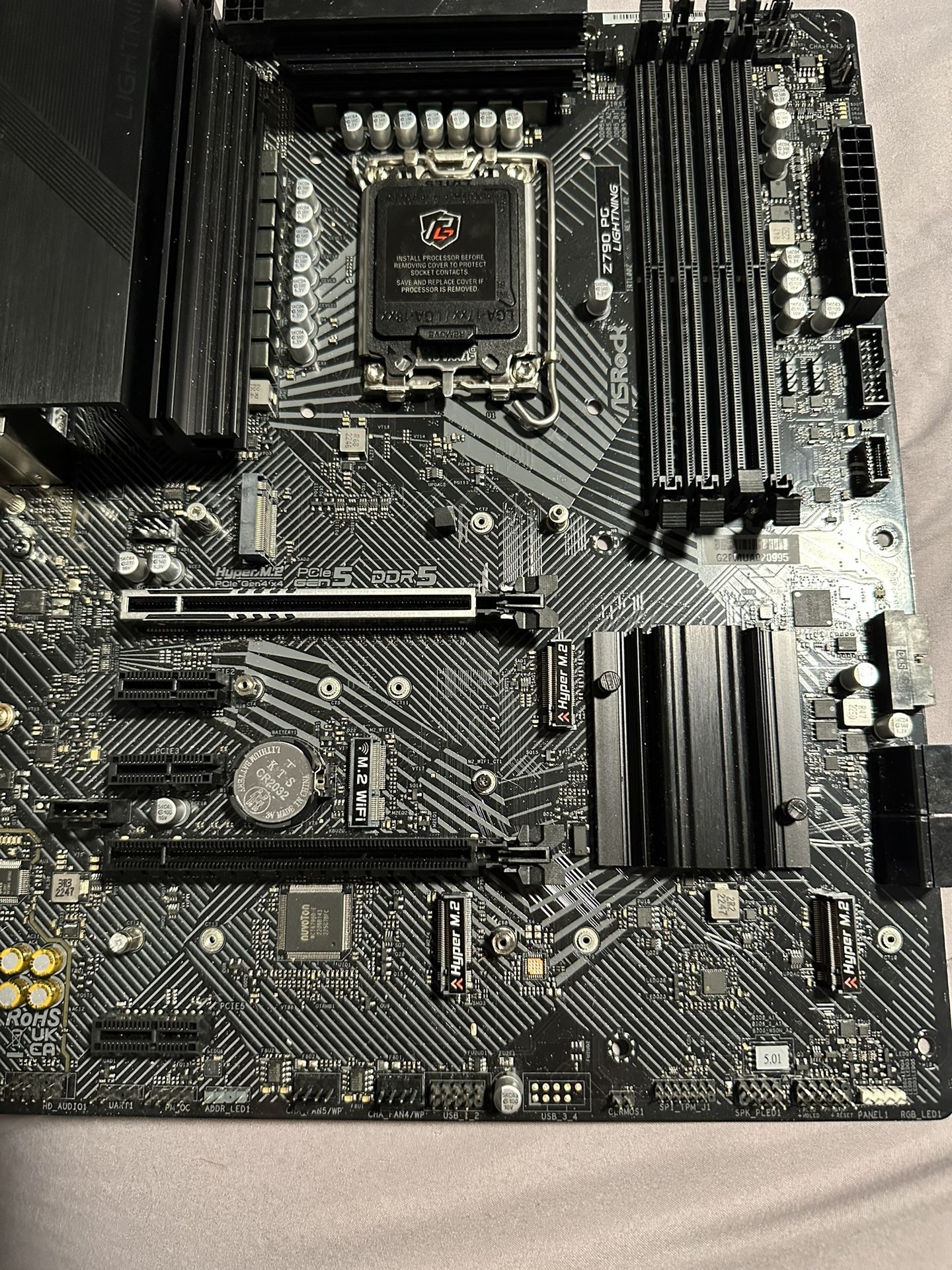 Azrock Z-790 Pro Motherboard With Ddr5 Ram