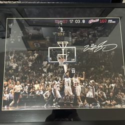 Lebron James Signed 16x20