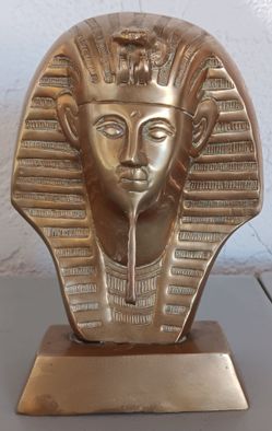 Vintage Brass Bust of King Tutankhamun Bookend. Made In India 8" Tall.