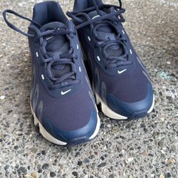 Air max dn8 sz 10