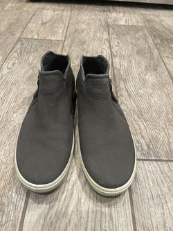 Ecco Soft 7 Side Zip Comfort Shoe (2 Colors)