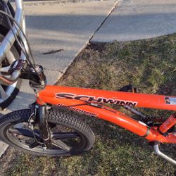 1998 SCHWINN POWERMATIC ORANGE BIKE !! NEW TIRES 