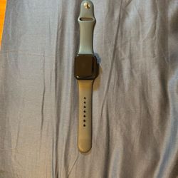 Apple Watch SE 40 MM Aluminum Case
